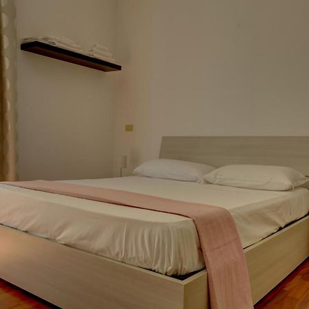Colosseo Apt Mecenate 77 - Home And More Rzym Zewnętrze zdjęcie